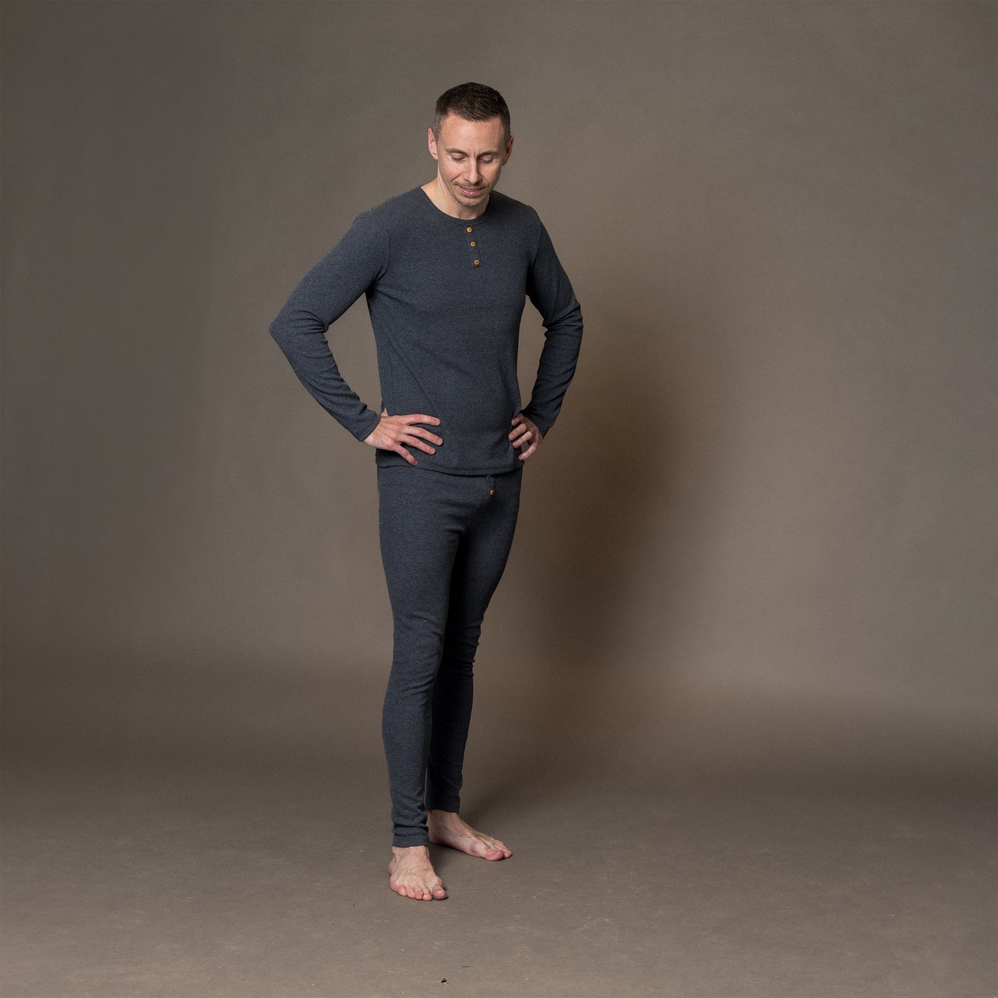 INNIRÓ - karlar dökkgrátt