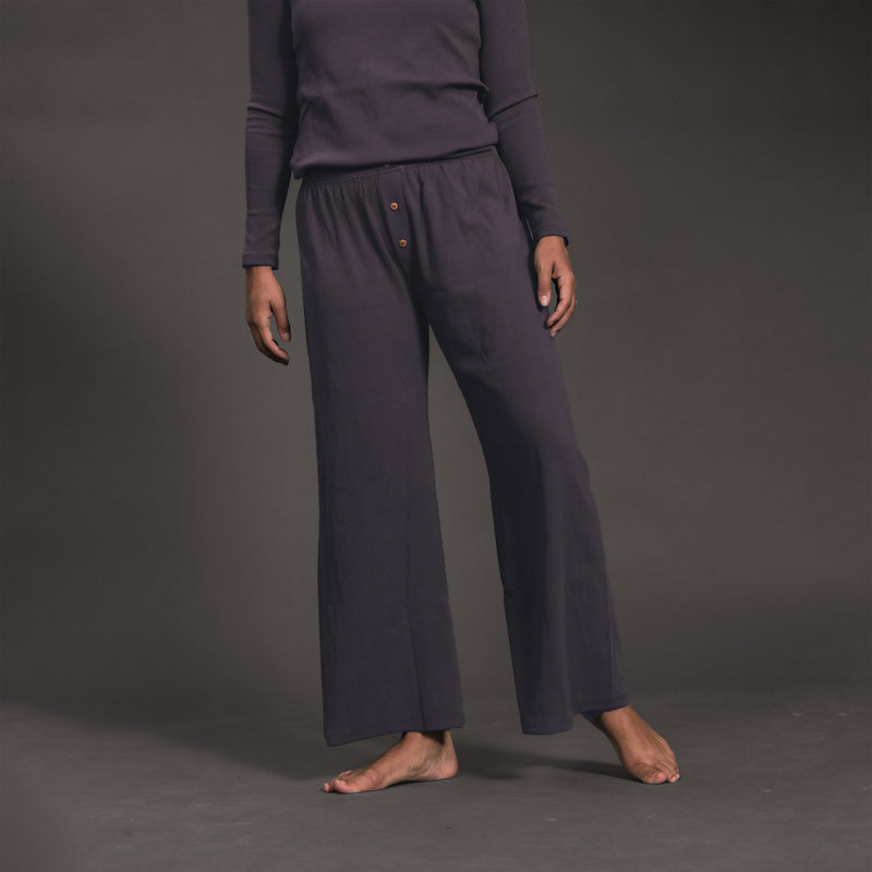 INNIRÓ - konur grábrúnt 2025